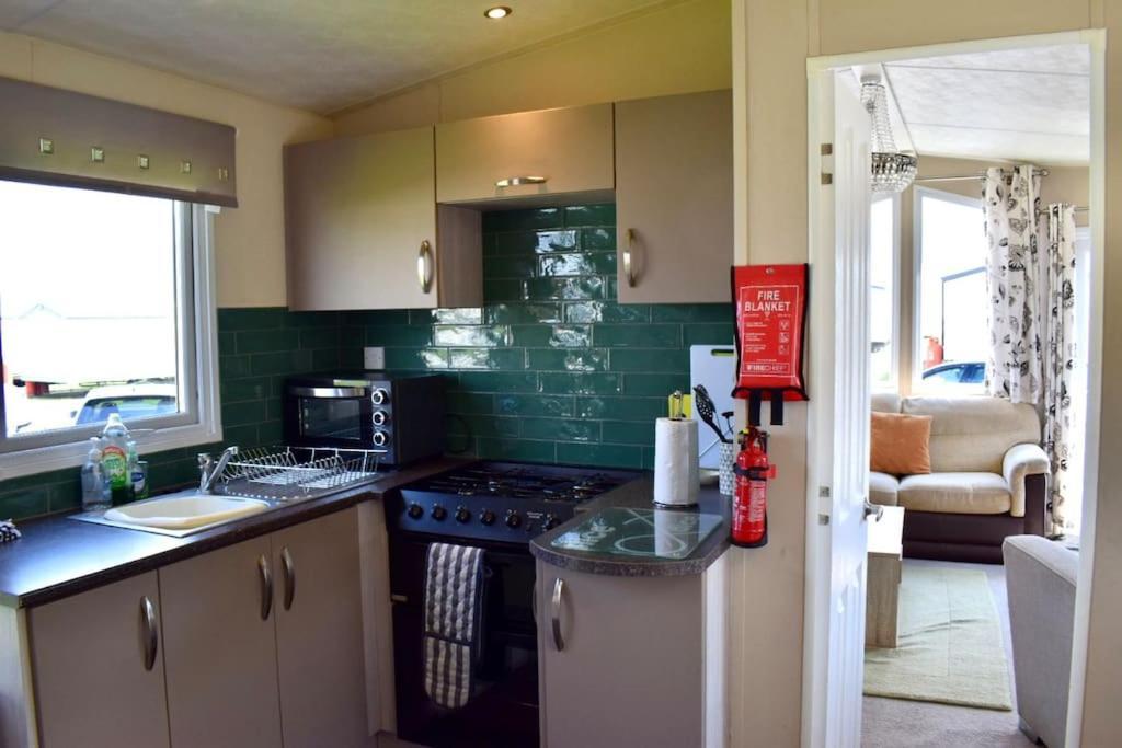 Cosy & Modern Private Seaview Caravan North Seaton Exteriör bild