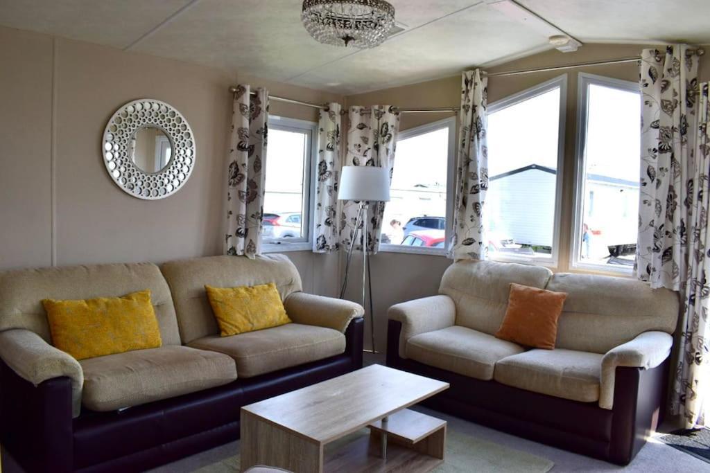 Cosy & Modern Private Seaview Caravan North Seaton Exteriör bild