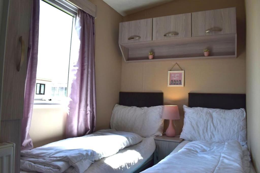 Cosy & Modern Private Seaview Caravan North Seaton Exteriör bild